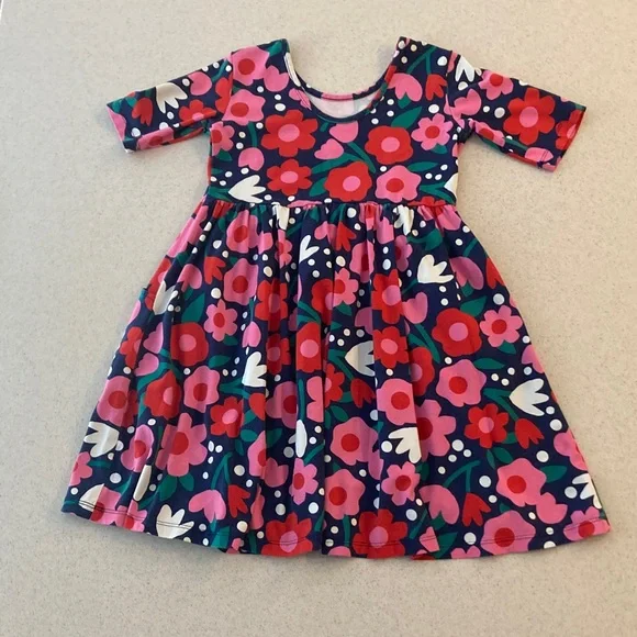 Hanna Andersson Dress Floral Design Size 130 - US Size 8 - Picture 3 of 7